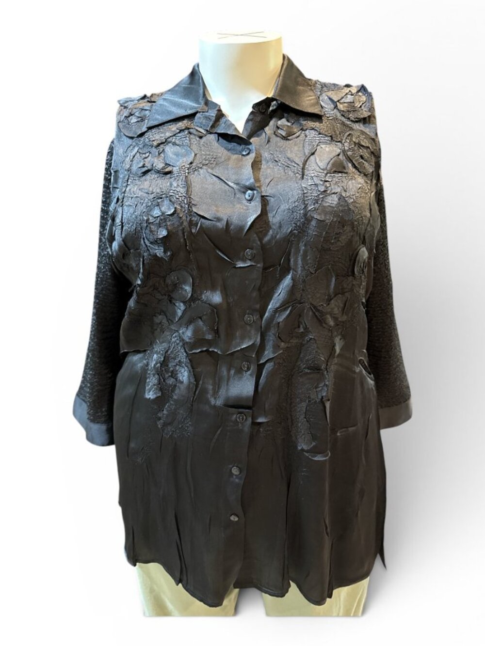 Chico's Sz 3 (XL) Black Crinkle Button-Up Long Sleeve Tunic Blouse - Dressy!